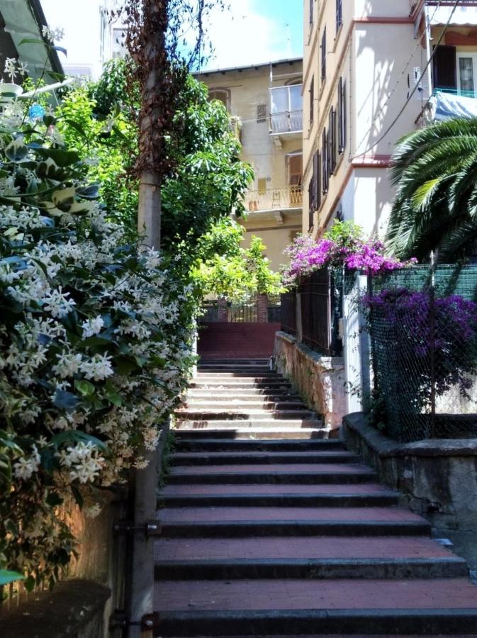 Scalinata Vernazza Little House La Spezia Bagian luar foto