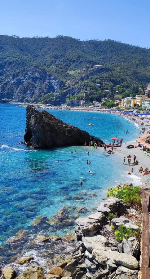 Scalinata Vernazza Little House La Spezia Bagian luar foto