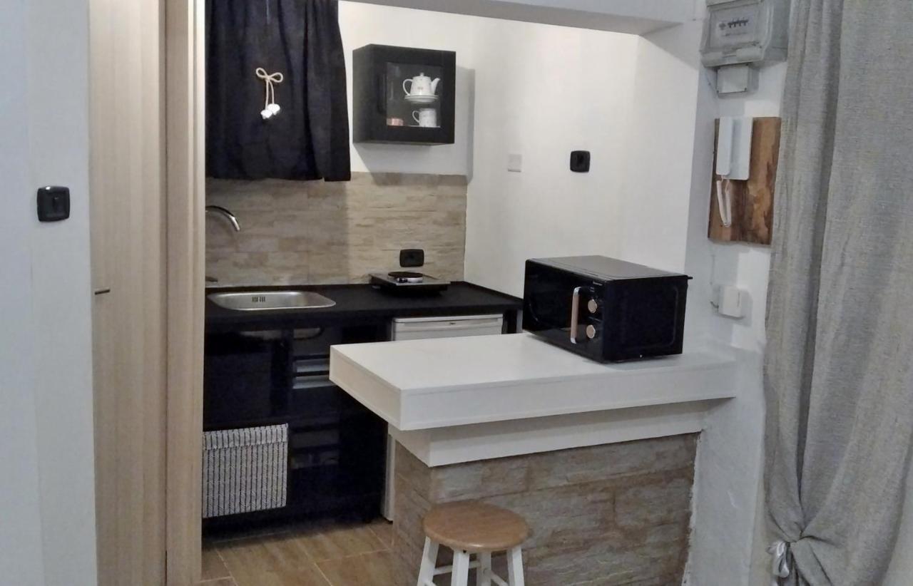 Scalinata Vernazza Little House La Spezia Bagian luar foto