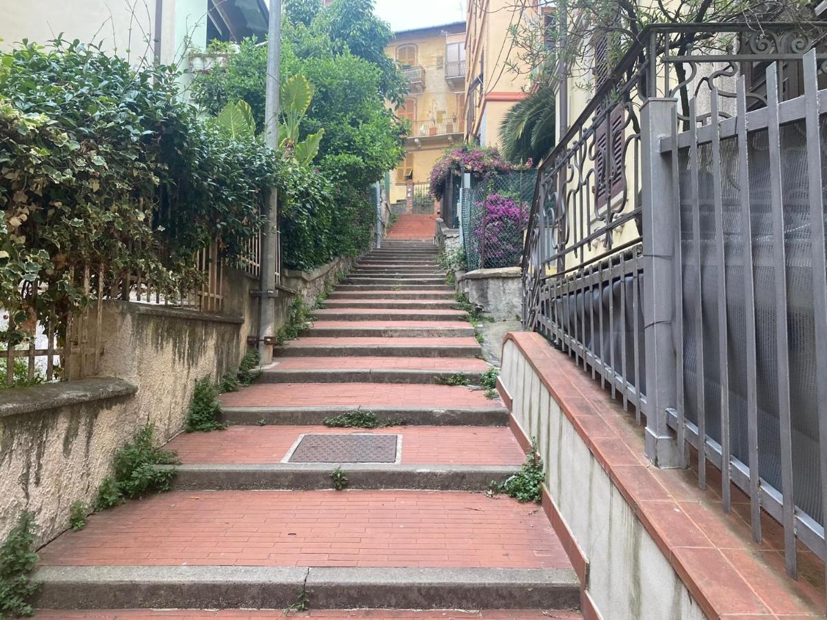 Scalinata Vernazza Little House La Spezia Bagian luar foto